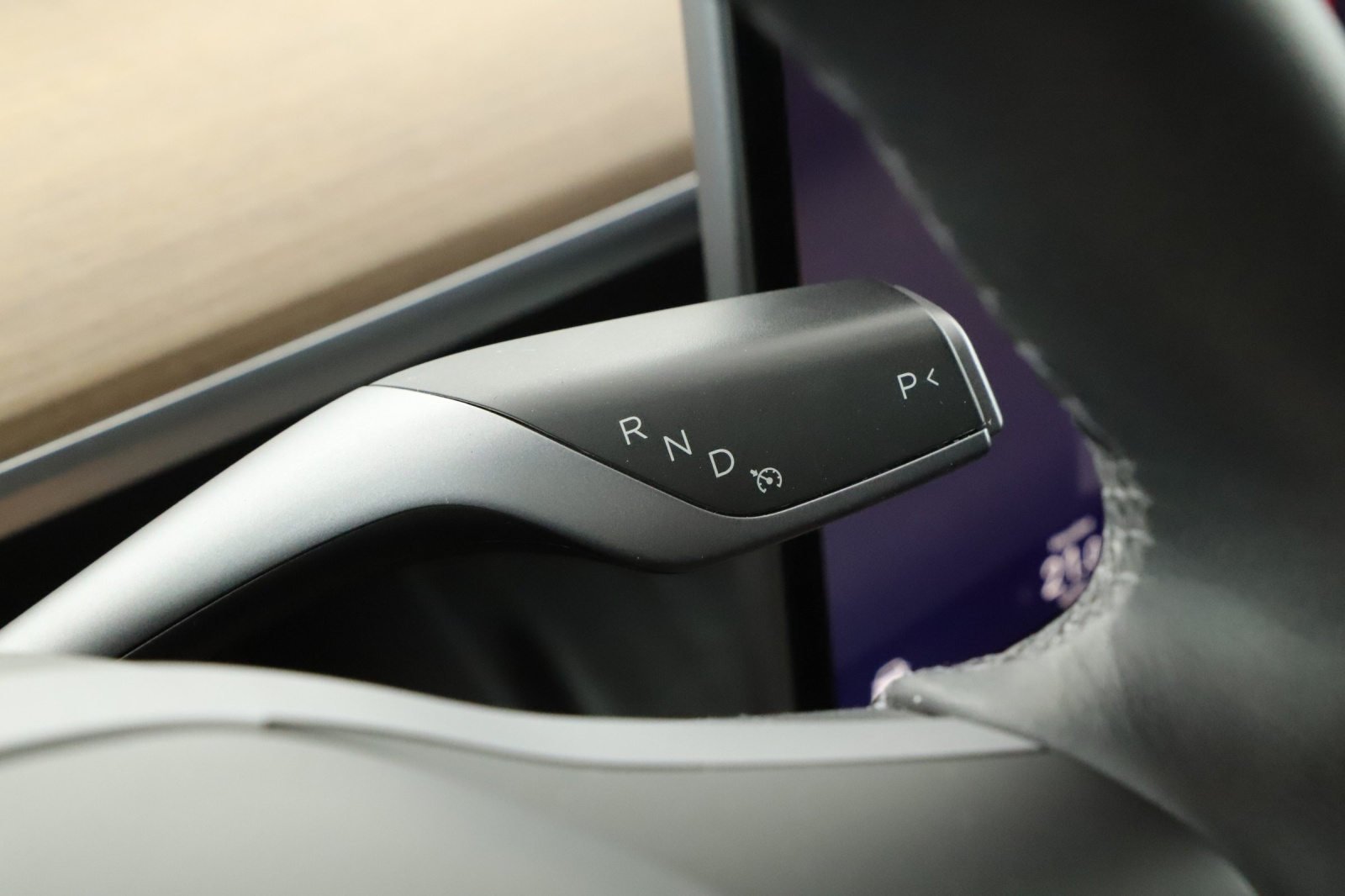 Tesla Model Y Long Range AWD – fotografie 21