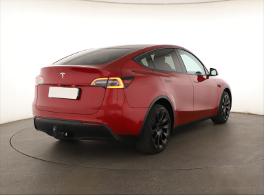 Tesla Model Y - 2022
