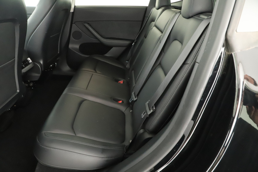 Tesla Model Y, 2023