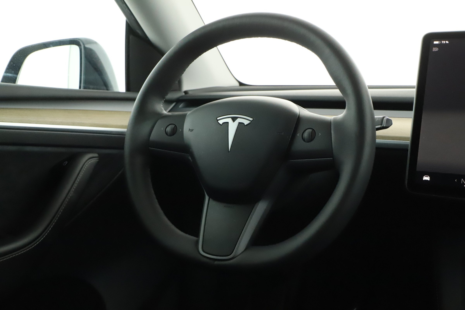Tesla Model Y Standard Range – fotografie 14