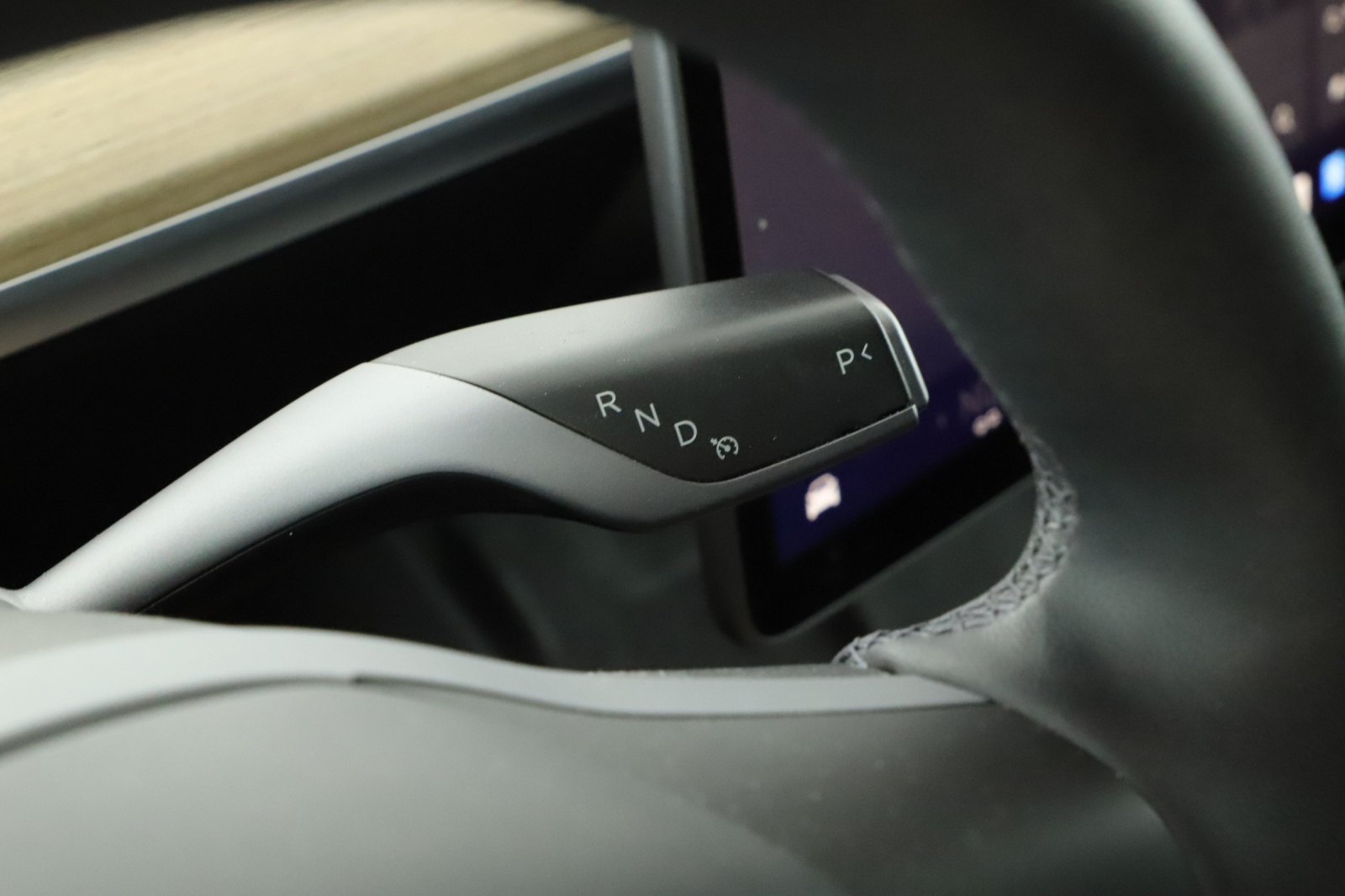 Tesla Model Y Standard Range – fotografie 21
