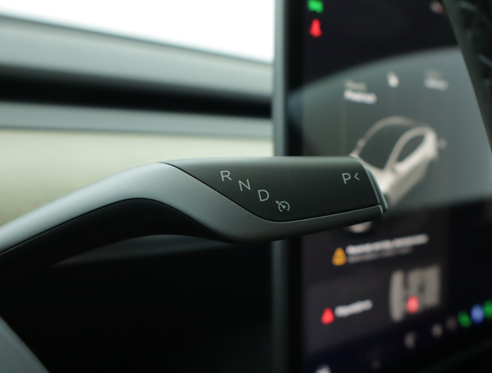 Tesla Model Y Standard Range – fotografie 19