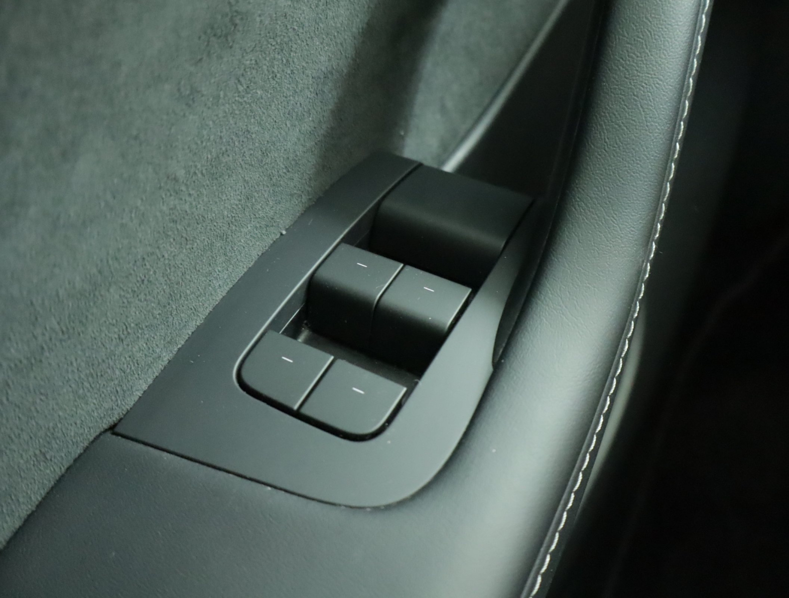 Tesla Model Y Standard Range – fotografie 22