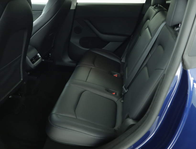 Tesla Model Y, 2023