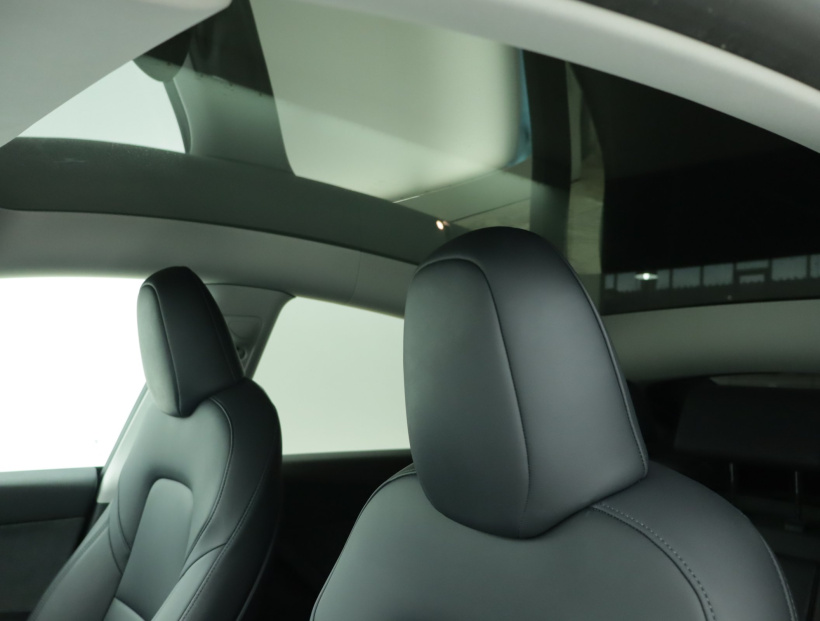 Tesla Model Y, 2023