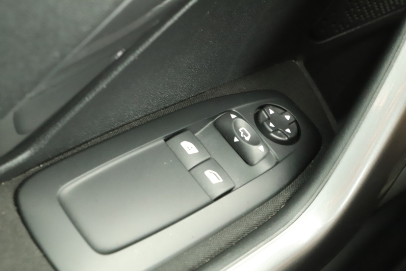 Peugeot 2008, 2018