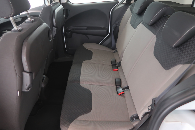 Ford Tourneo Courier, 2017