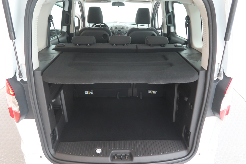 Ford Tourneo Courier, 2017