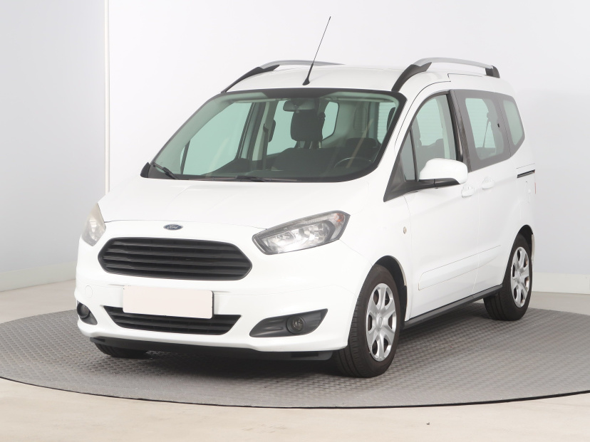 Ford Tourneo Courier, 2017