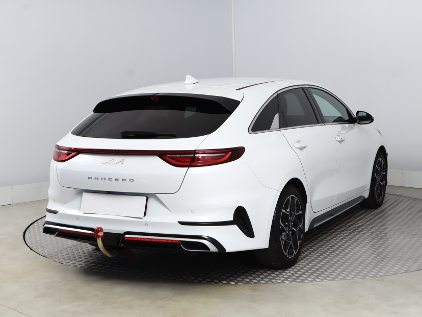 Kia ProCeed, 2021