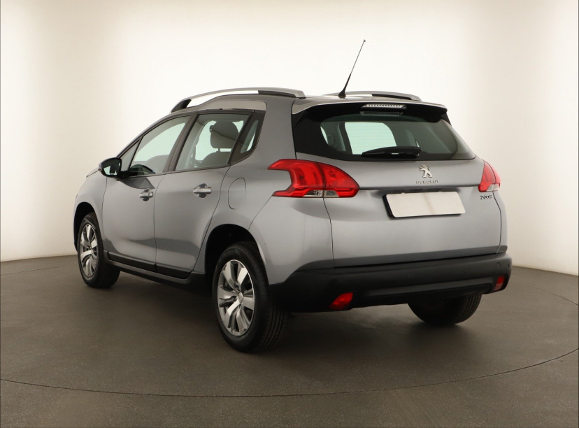 Peugeot 2008, 2015