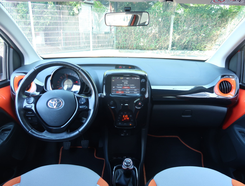 Toyota Aygo, 2015