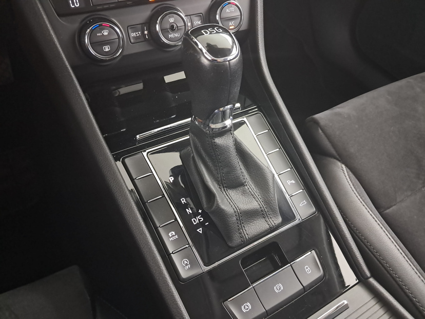 Škoda Superb, 2016
