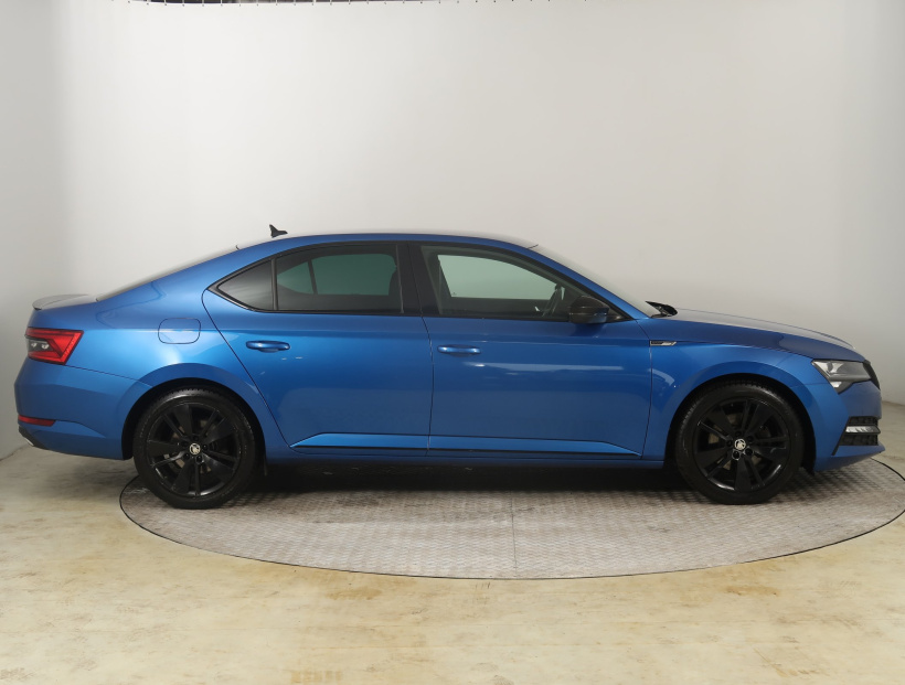 Škoda Superb, 2020