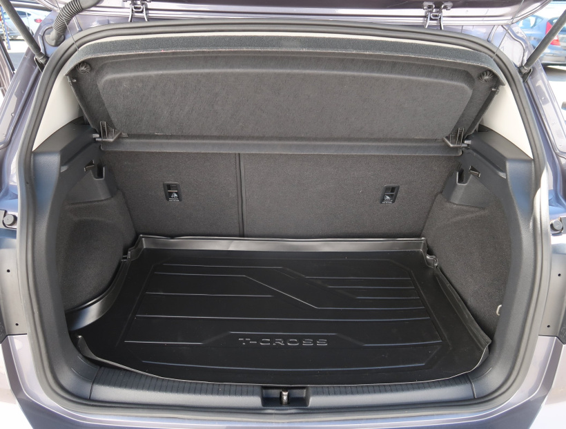 Volkswagen T-Cross, 2022