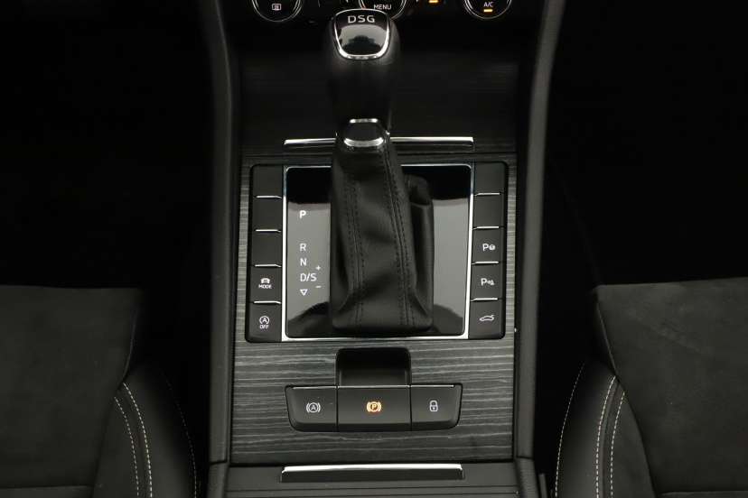 Škoda Superb, 2021