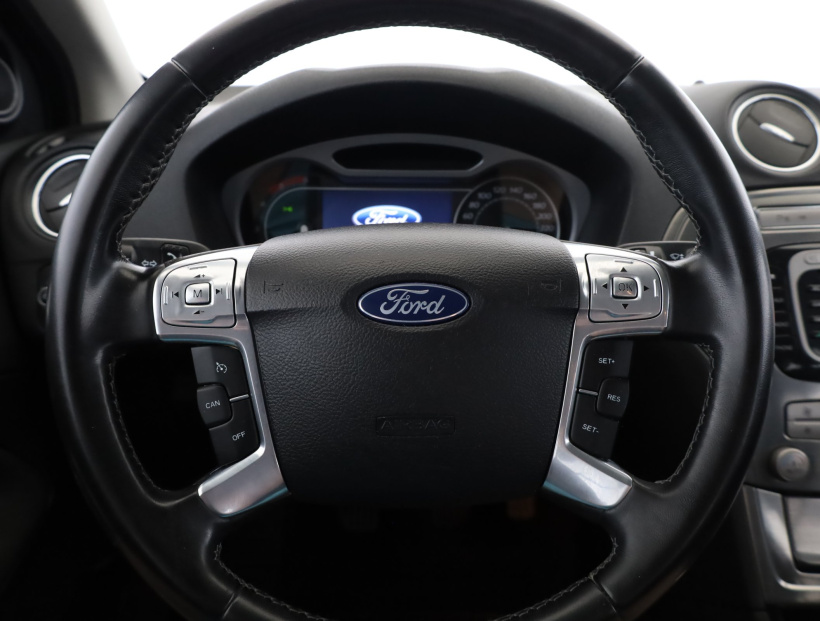 Ford Mondeo, 2010