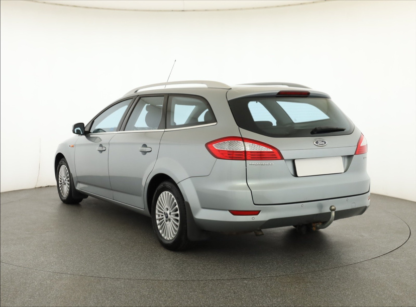 Ford Mondeo, 2010
