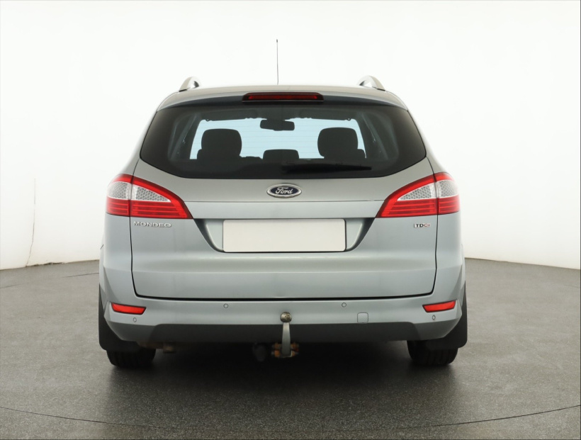 Ford Mondeo, 2010