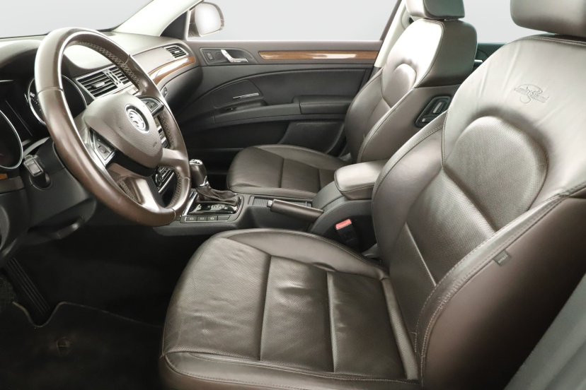 Škoda Superb, 2013