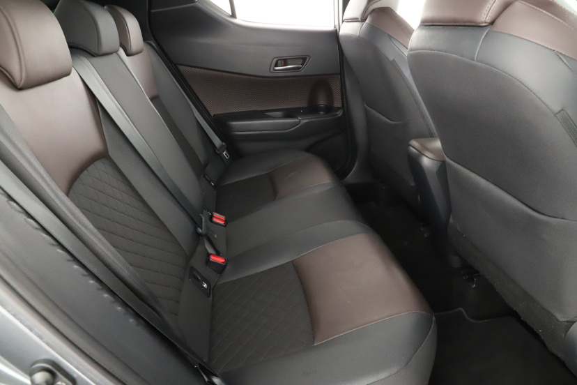 Toyota C-HR, 2018