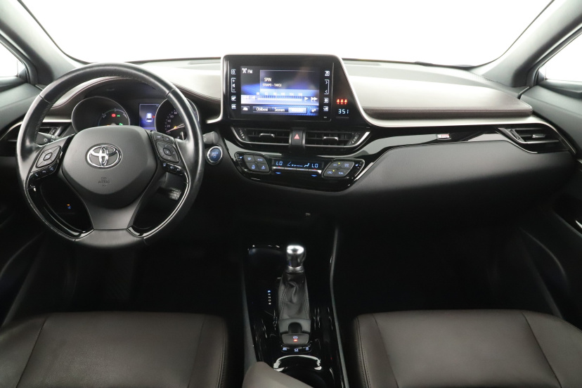 Toyota C-HR, 2018