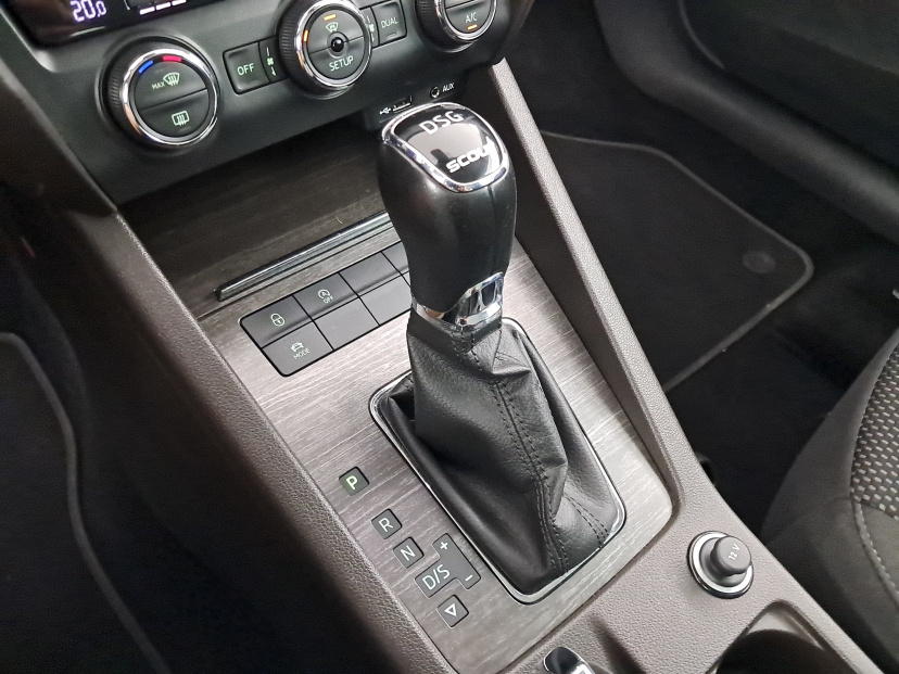 Škoda Octavia Scout, 2015