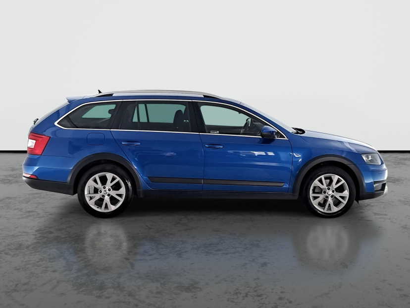 Škoda Octavia Scout, 2015