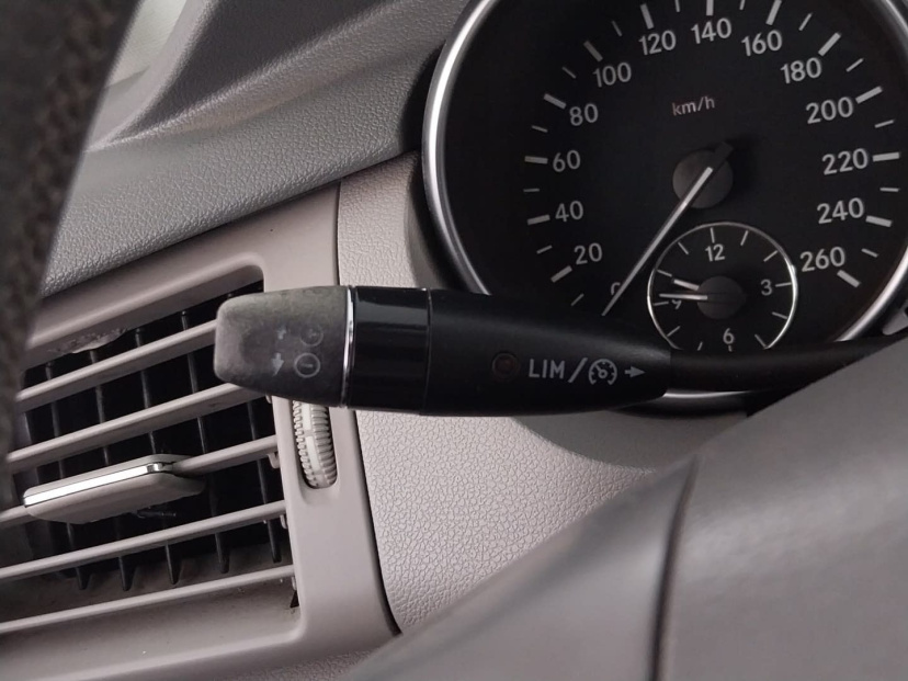Mercedes-Benz R, 2007