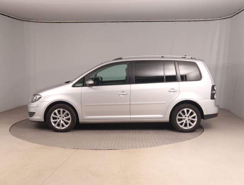 Volkswagen Touran, 2009
