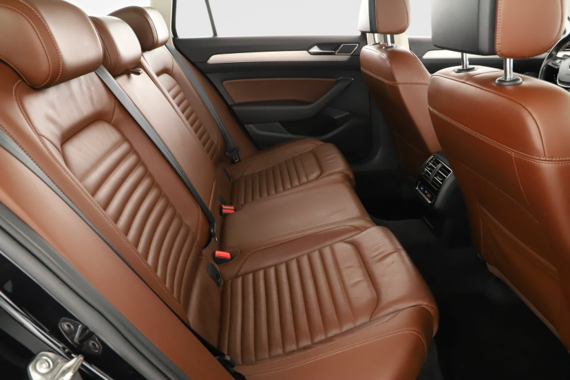Volkswagen Passat, 2015