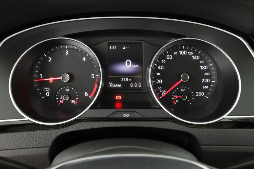 Volkswagen Passat, 2015