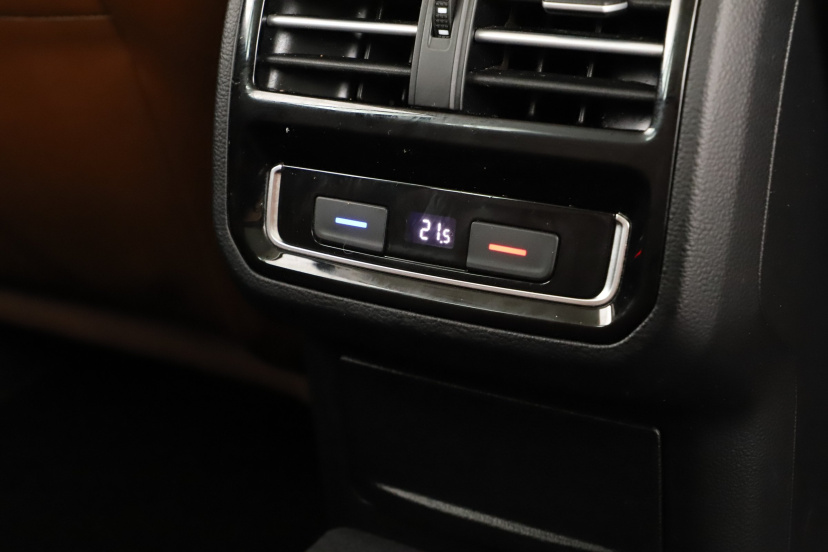 Volkswagen Passat, 2015