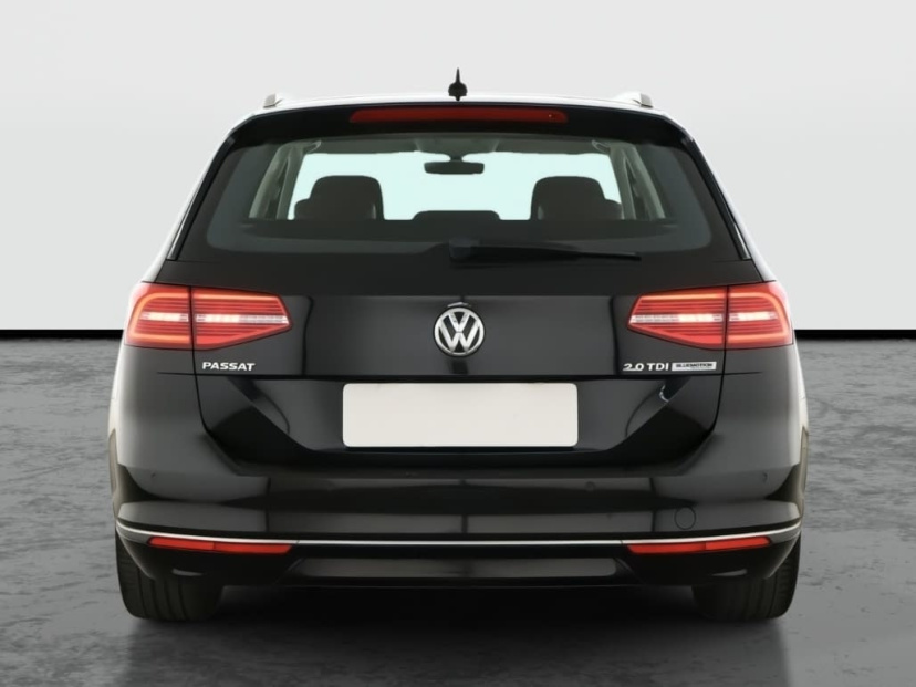 Volkswagen Passat, 2015