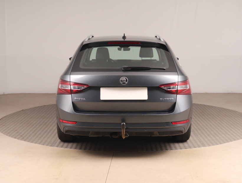 Škoda Superb, 2019