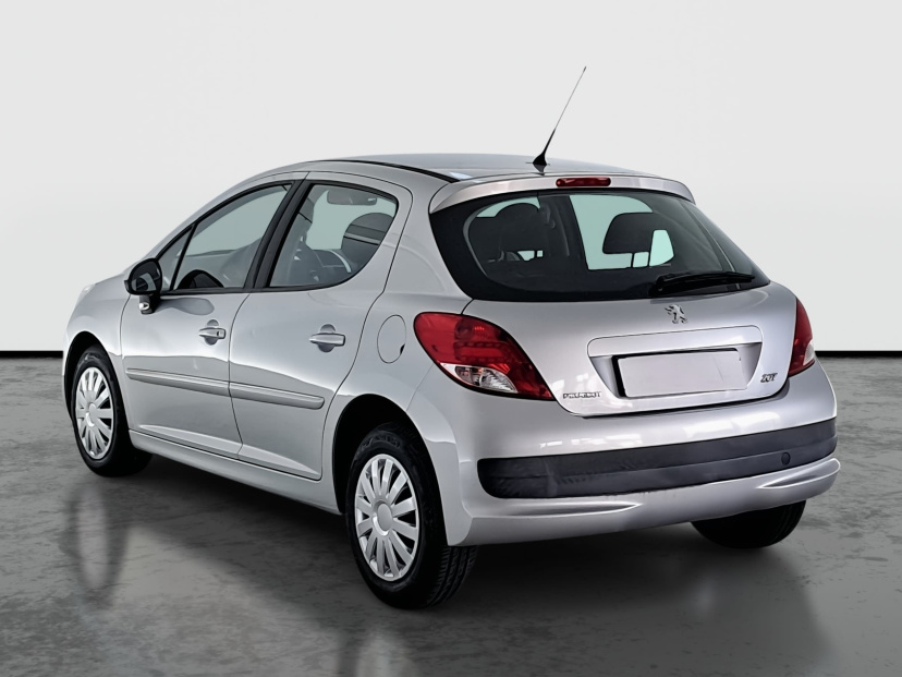 Peugeot 207, 2011