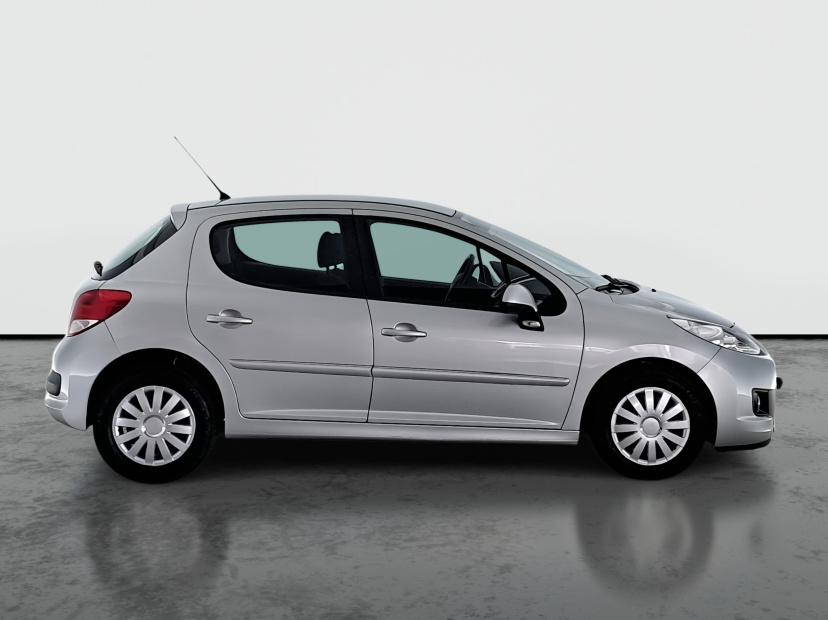 Peugeot 207, 2011