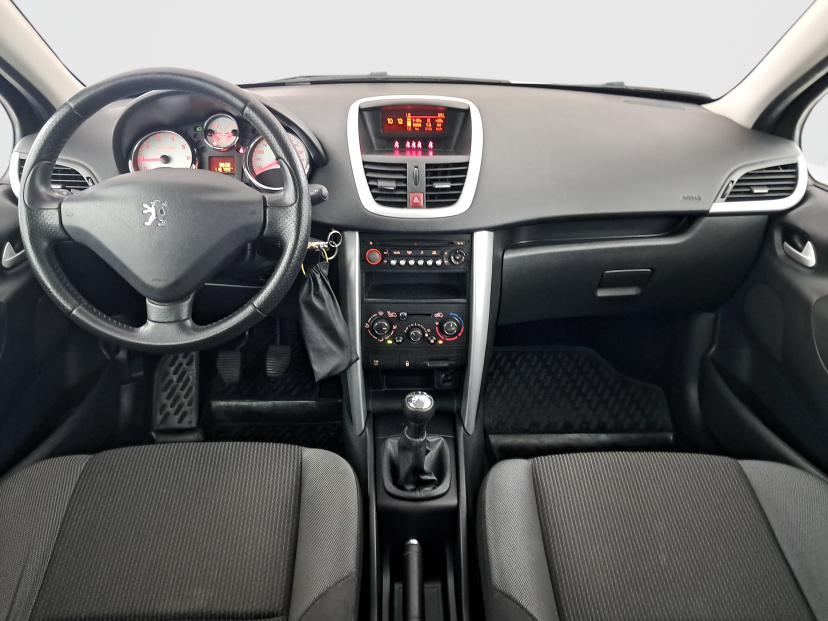 Peugeot 207, 2011