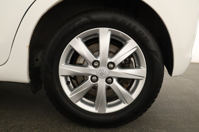 Toyota Yaris, 2012
