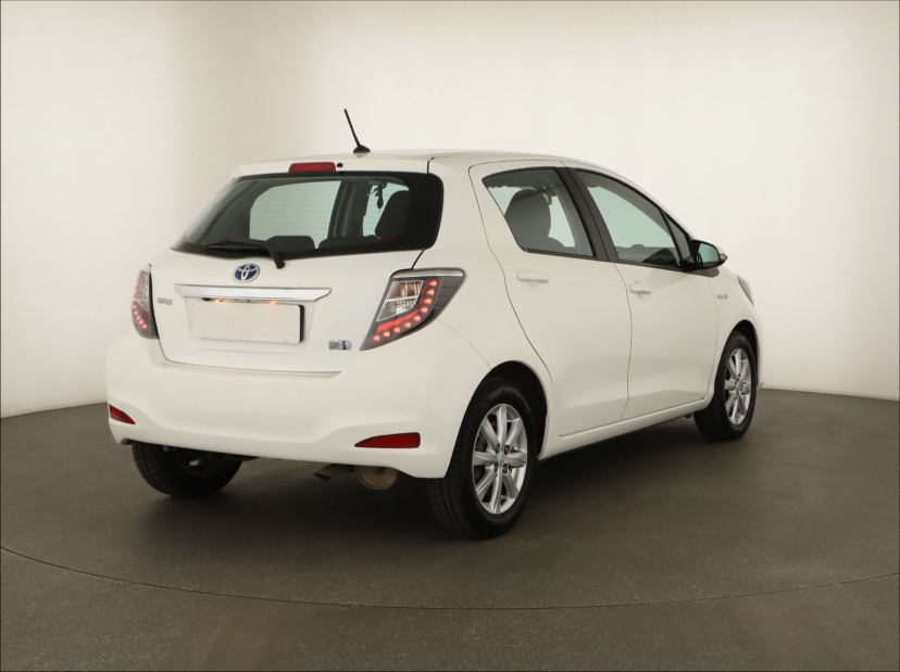Toyota Yaris, 2012