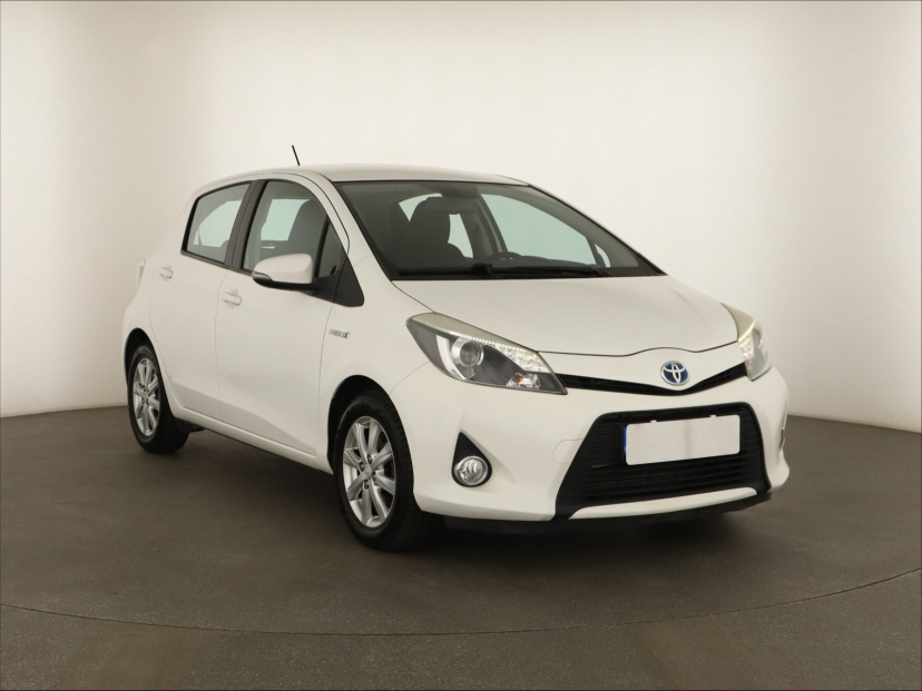 Toyota Yaris, 2012