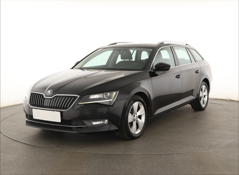 Škoda Superb, 2016