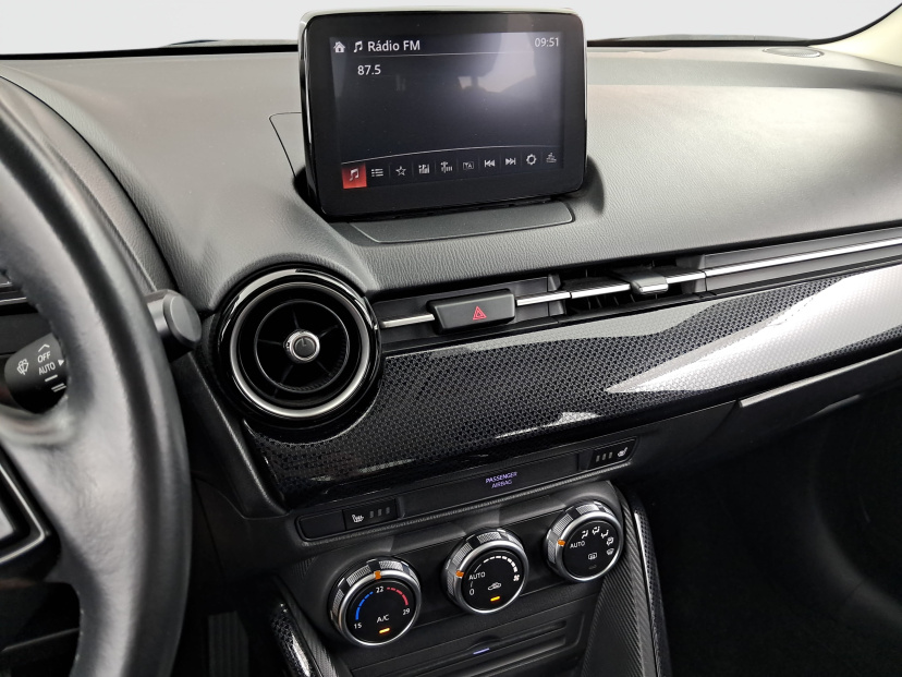 Mazda 2, 2019