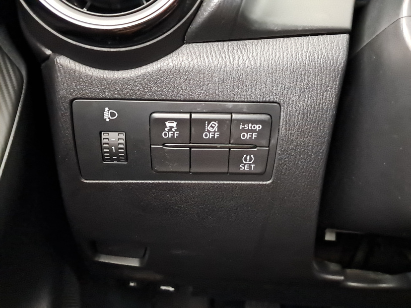 Mazda 2, 2019