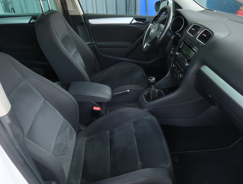 Volkswagen Golf, 2012
