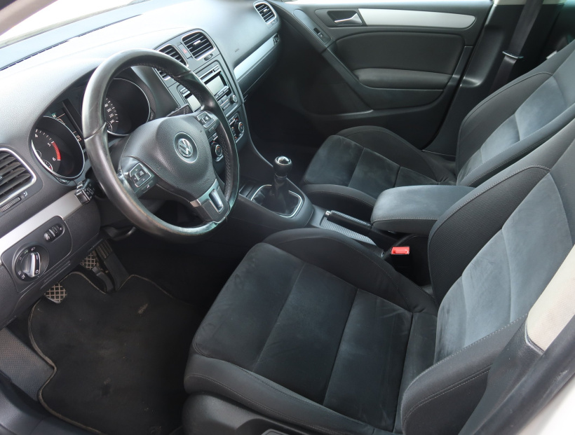 Volkswagen Golf, 2012
