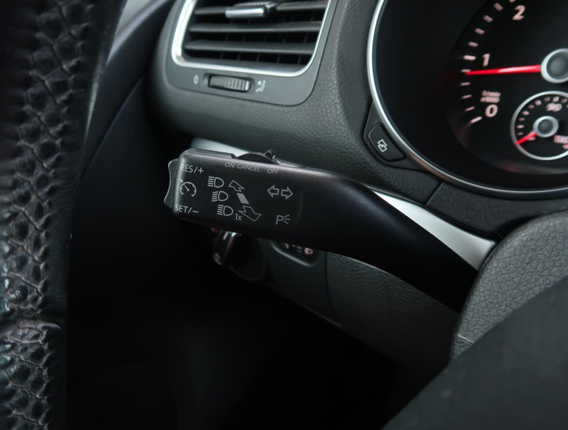 Volkswagen Golf, 2012