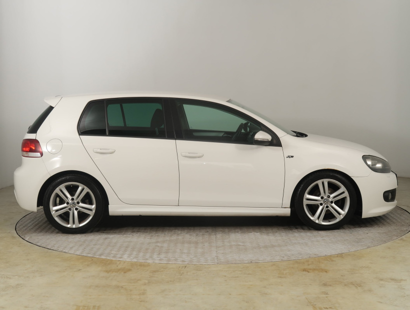 Volkswagen Golf, 2012