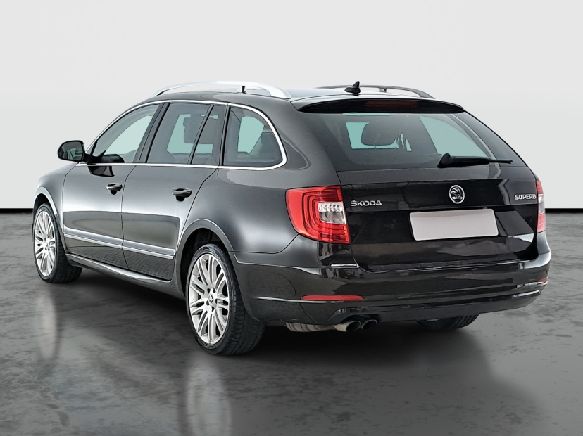 Škoda Superb, 2014