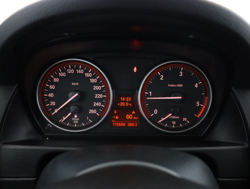 BMW X1, 2011